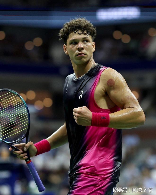 进攻高潮正 进攻高潮正